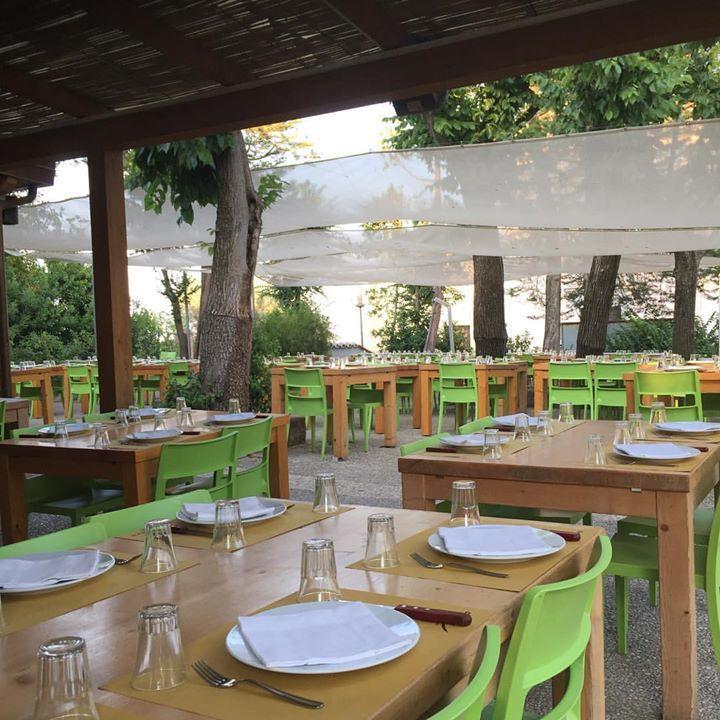 Tabano Ristorante-Casolare Bed & Breakfast Iesi Exterior photo